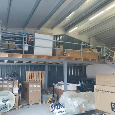 Foto - Halle - 1.200,00&nbsp;EUR Kaltmiete, ca.&nbsp; 120,00&nbsp;m&sup2;