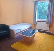 1 Zimmer WG (+Balkon, Küche, Bad, Garten) - Neuss