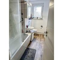 Moderne 4 RW l 69,84 m² l Balkon l EG l Bad mit Wanne und Fenster - Weißenfels