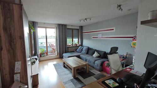 Foto - Lichtdurchflutete 2-Zimmer-DG-Wohnung in Augsburg-Haunstetten