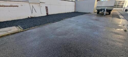 Foto - Kfz-Handel Stellplatz Autoplatz Autohandel mit Büro