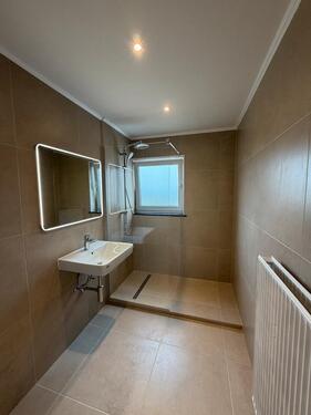 Foto - Sanierte 4 Zimmerwohnung - 149.000,00&nbsp;EUR Kaufpreis, ca.&nbsp; 82,00&nbsp;m&sup2;
