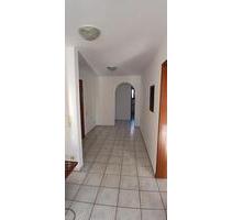 4,5-Zimmer Wohnung mit Balkon + 2 Tiefgaragenplätze in Backnang