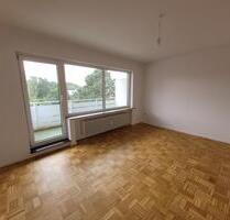 Ab 01.10.: Schöne 2- Zi.-Wohnung, Balkon, EBK, Duschbad - Bremen Hemelingen