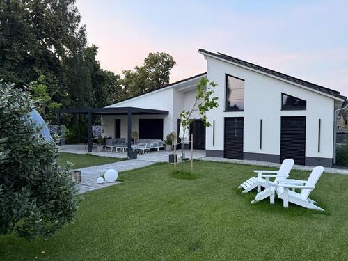 Foto - Exklusives Einfamilienhaus mit luxuriöser Innenausstattung