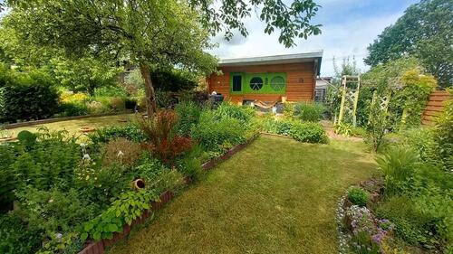 Foto - liebevoll angelegter Kleingarten(Pacht) mit Laube