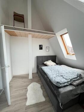 Foto - Zentrale 3-Zimmer-Maisonettewohnung an der Alten Mainbrücke