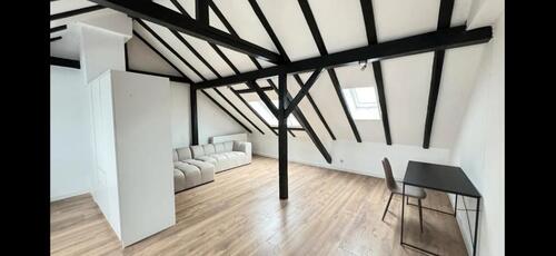 Foto - 1 Zimmer Dachgeschoßwohnung zur Miete in Seligenstadt