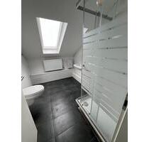 Moderne 2,5-Zimmer-Dachgeschosswohnung in Lünen-Süd – Nähe See &