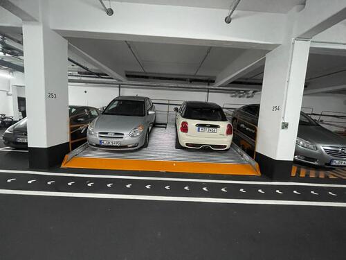 Foto - Duplexparker in der Implerstrasse 29