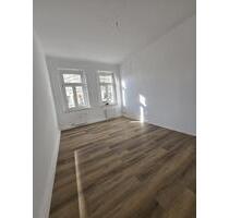 Renovierte 2-Zimmer in LEIPZIG - 579,00&nbsp;EUR Kaltmiete, ca.&nbsp; 59,50&nbsp;m&sup2; in Leipzig (PLZ: 04315) Ost