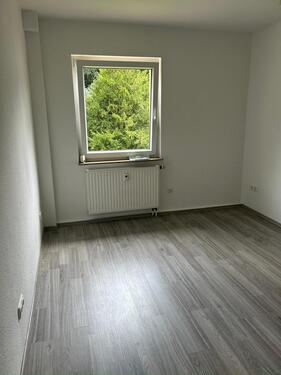 Foto - Schöne 4-Zimmer-Wohnung (86 m2) mit 2 Badern - Einbauküche