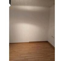 Wohnung in 45899 Gelsenkirchen - 400,00 EUR Kaltmiete, ca.  60,00 m² in Gladbeck (PLZ: 45968) Brauck