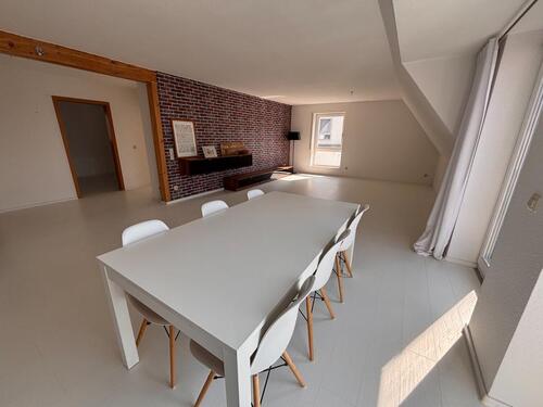 Foto - Helle 3-Zimmer-Dachgeschosswohnung Illerkirchberg