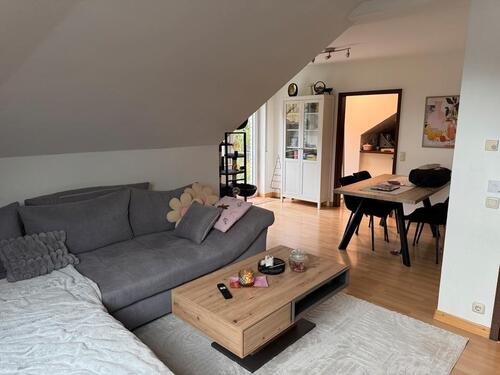 Foto - Attraktive 3-Zimmer-Wohnung mit Balkon und moderner Ausstattung