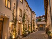 Foto - Mehrfamilienhaus, Wohnhaus in Augsburg zum Kaufen