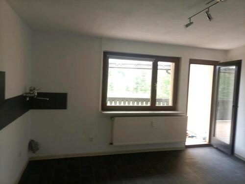 Foto - 3 Zimmer, Küche, Bad.Ab sofort zu vermieten