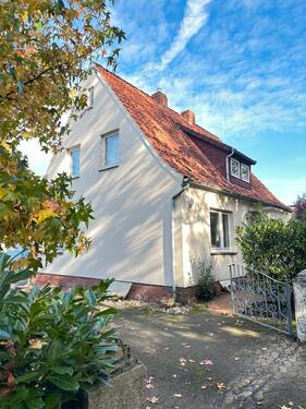 Foto - Haus mit Charakter - großes Grundstück im alten Dorfkern
