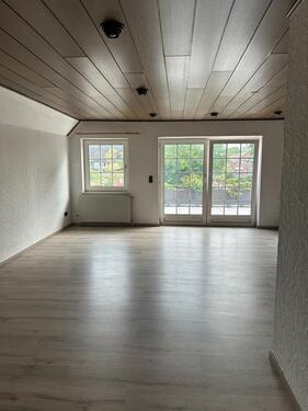 Foto - 6 Zimmer Dachgeschoßwohnung zur Miete in Lindern (Oldenburg)
