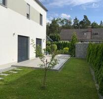 Architektenhaus in Münchsmünster BJ 2016 von privat