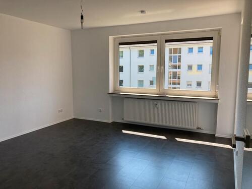 Foto - Bremen-Huchting- vollsanierte 3 Zimmer Wohnung