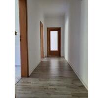 2 RAUM WOHNUNG BEZUGSFERTIG - 300,00 EUR Kaltmiete, in Rositz (PLZ: 04617)