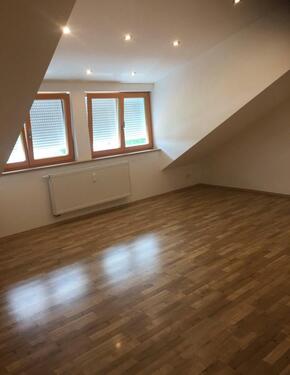 Foto - Sonnige 3-Zimmer Dachgeschosswohnung in Tapfheim ab 1.12.2025