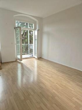 Foto - •ANFRAGESTOP!!!• 1Raumwohnung mit Balkon