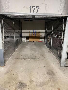 Foto - Veriegelter Tiefgaragenplatz in Neuperlach - Karl-Marx-Ring - MUC