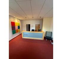 Vermietung Büro Fläche ca. 60 m² möbliert 2 Büroräume + Empfang - Gelsenkirchen Gelsenkirchen-Mitte