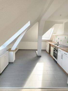 Foto - Schöne, helle 2-Zimmer-Wohnung mit Einbauküche zu vermieten!