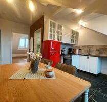 2 Zimmer Wohnung möbliert Haus Wohnung - Leipzig Ost