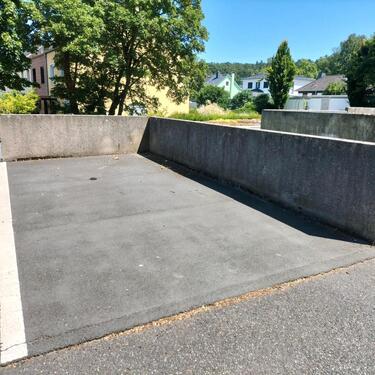 Foto - PKW Parkplatz - 45,00 EUR Kaltmiete,
