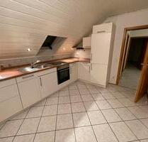 Charmante 3‑Zimmer‑Dachwohnung in zentrumsnaher Lage – 72 m² - Ergoldsbach Langenhettenbach