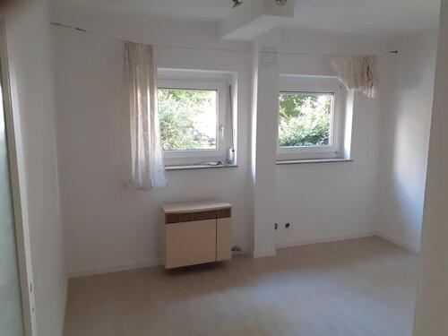 Foto - Neu renovierte 3 Zimmer-Wohnung für 2 Studierende in S-Heslach