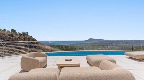 Foto - Architektonische Luxusvilla mit Panorama-Meerblick in Altea