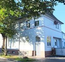 Zentral gelegene, großzügige und helle Oberwohnung mit Garage - Leer (Ostfriesland)