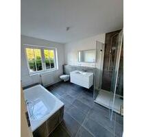 Maisonette-Wohnung mit Reihenhaus-Charakter, Terrasse & Balkon - Melbeck