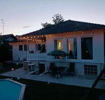 Haus Typ Bungalow - 469.900,00&nbsp;EUR Kaufpreis, ca.&nbsp; 132,00&nbsp;m&sup2; in Eggenfelden (PLZ: 84307)