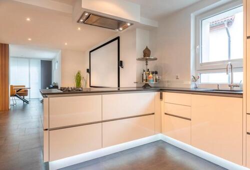 Foto - Tiengen 79761 allein stehendes Haus mit zusätzliche Baugrundstück