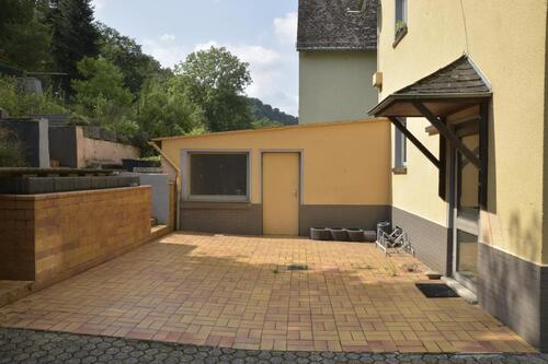 Foto - 6 Zimmer Mehrfamilienhaus, Wohnhaus in Koblenz