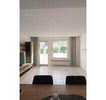 Sehr schöne Lage - 105 m² EG-Idylle mit 2 Balkonen, großem Keller - Heiligenhaus