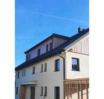 Neubau: 2,5 Zimmer-Wohnung im Erdgeschoss - Schömberg