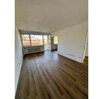 Renovierte 2-Zimmer Wohnung mit Balkon in Langendreer Markt - Bochum