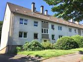 Foto - Frisch renovierte 1-Zi.-Whg. im Souterrain mit neuem Boden und Terrasse