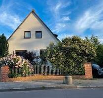 Traumhaus im Grünen von Berlin mit Einliegerwohnung