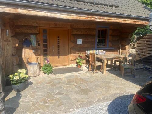 Foto - Kanadisches-Blockstamm Ferienhaus 10-12 Personen 5 Schlafzimmer