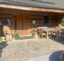 Kanadisches-Blockstamm Ferienhaus 10-12 Personen 5 Schlafzimmer - Hellenthal