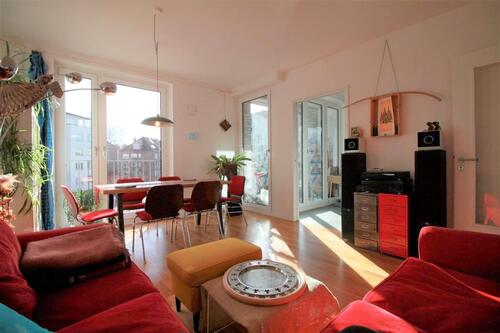 Foto - Helle 3-Zimmer-Whg. 70m² Neue Mitte Altona 21.12.25 bis 29.01.26