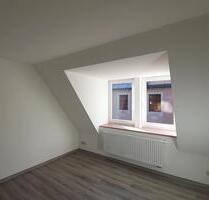 Gemütliche Dachgeschoss-Wohnung im Stadtzentrum - Annaberg-Buchholz